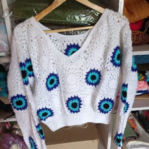evils eye motif pullover
